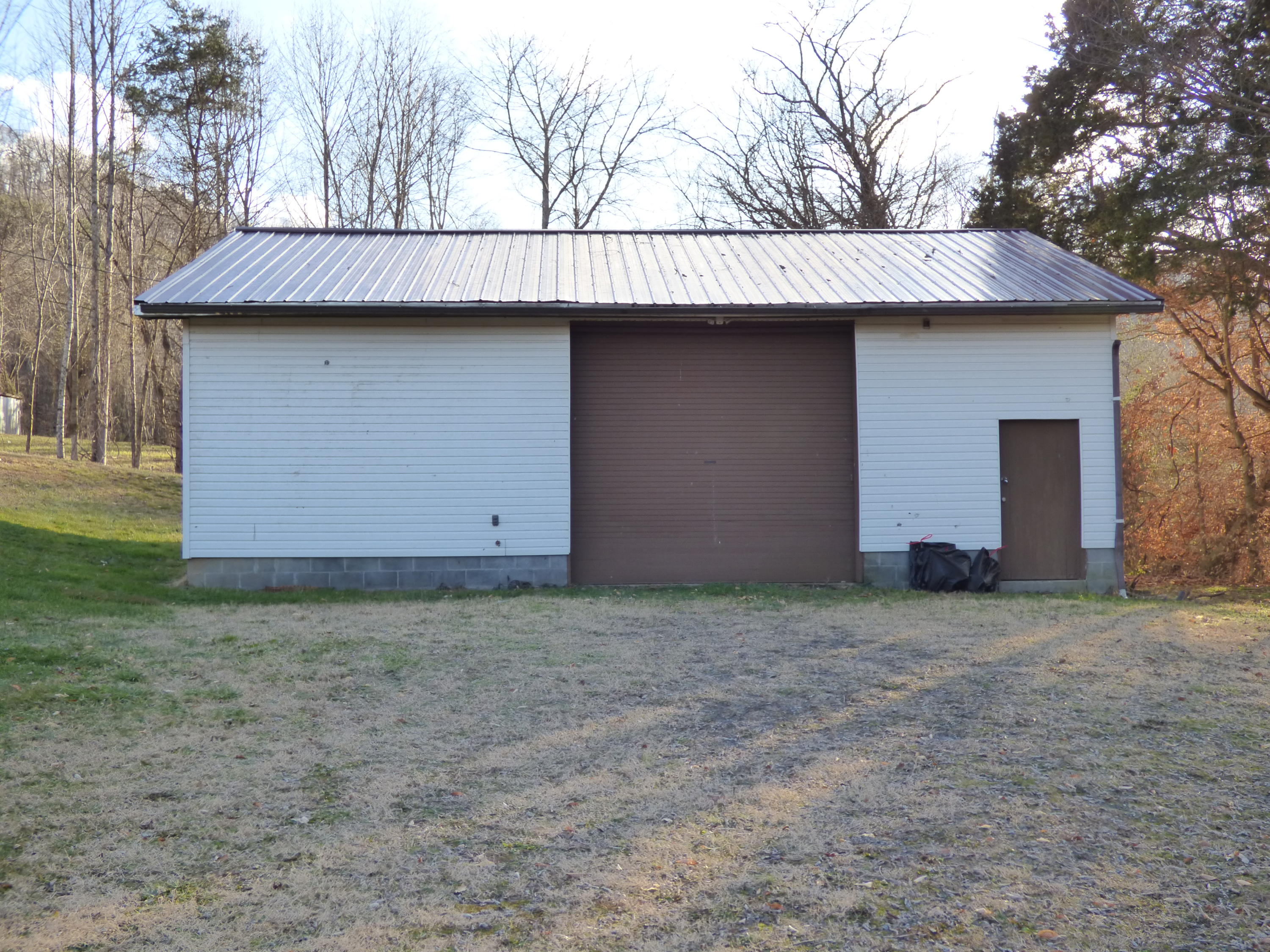 116 Proffitt Ridge Road Mooresburg, TN 37811 - Photo 30 of 32 P1210106