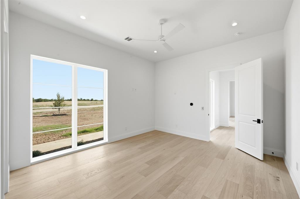 920 Waters Edge Sanger, TX 76266 - Photo 32 of 40 Gallery Image 32