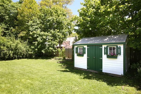 53 Emerson Road Watertown, MA 02472 - Photo 11 of 12 Gallery Image 11