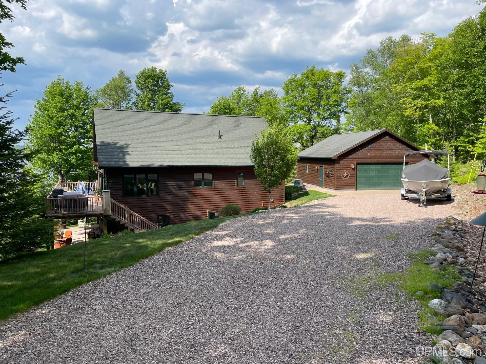 50 Blue Road Champion, MI 49814 - Photo 7 of 53 Gallery Image 7