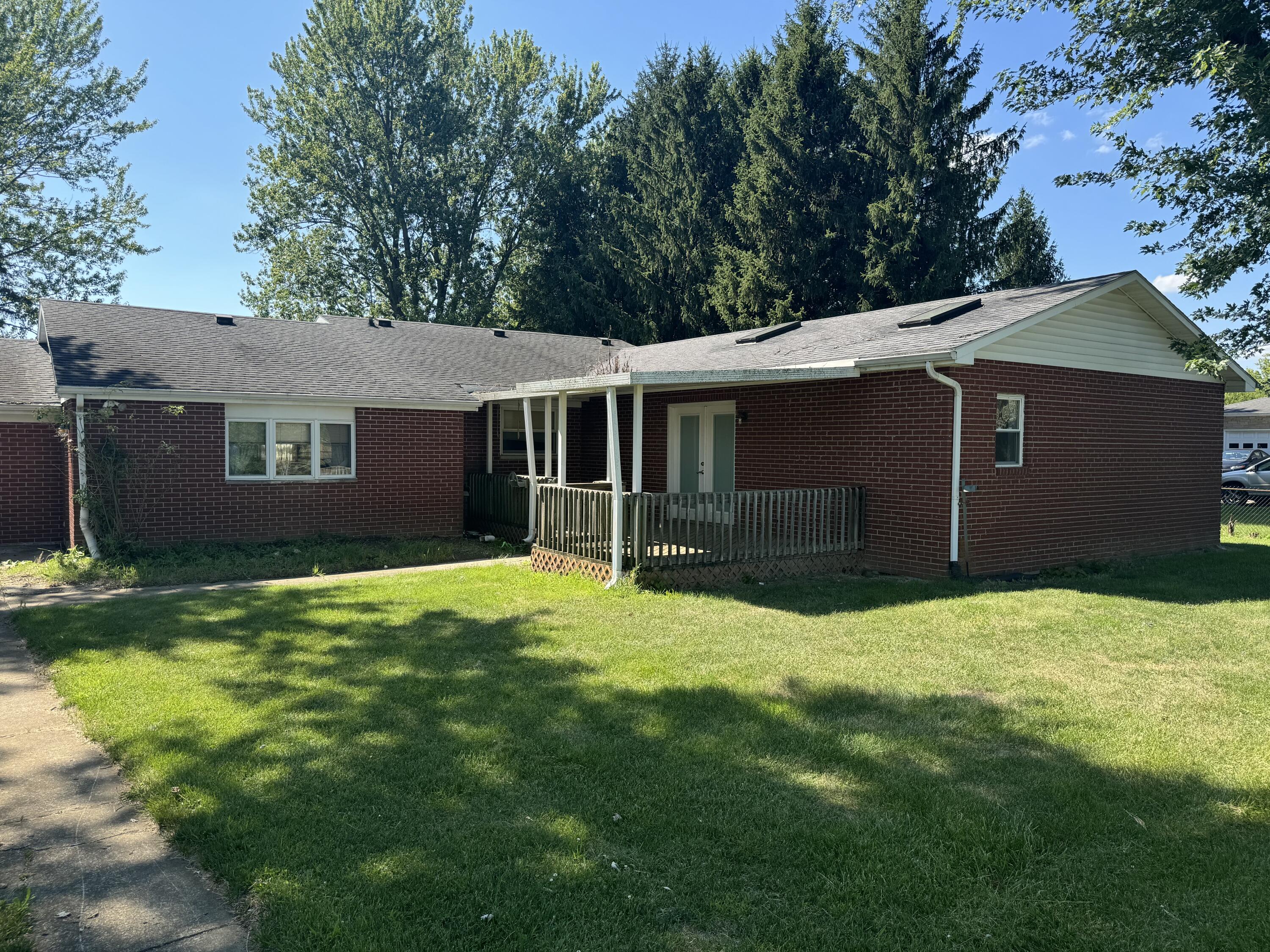1816 Troy Road Springfield, OH 45504 - Photo 9 of 41