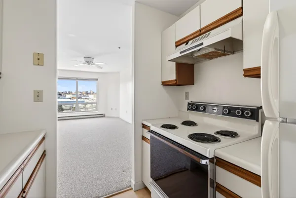 $245,000 | 148 Breakwater Drive, Unit 620, South Portland, ME 04106