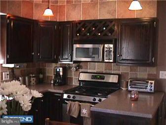 10 Grant Street Riverside, NJ 08075 - Photo 7 of 12 Kitchen