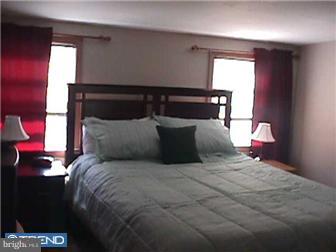 10 Grant Street Riverside, NJ 08075 - Photo 9 of 12 Bedroom - Main