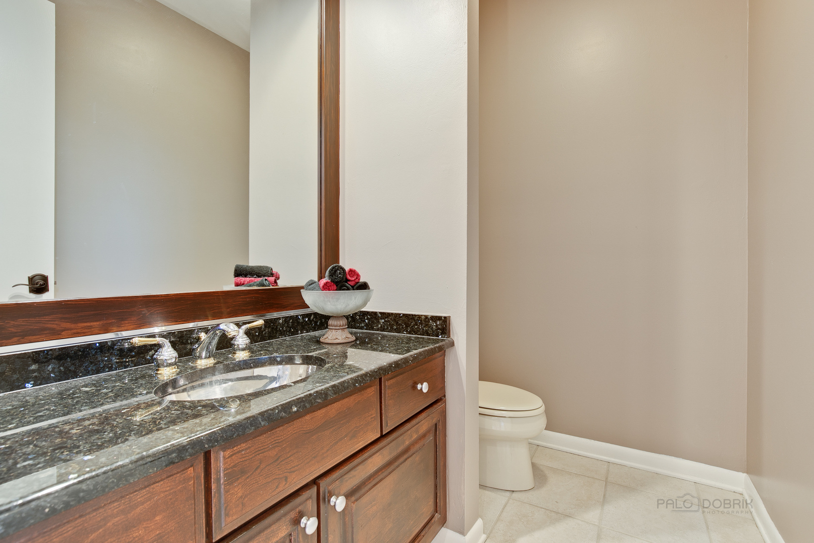 2023 Sheridan Road Buffalo Grove, IL 60089 - Photo 17 of 45
