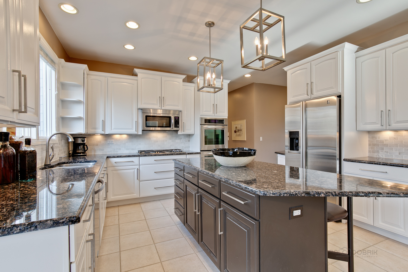 2023 Sheridan Road Buffalo Grove, IL 60089 - Photo 8 of 45
