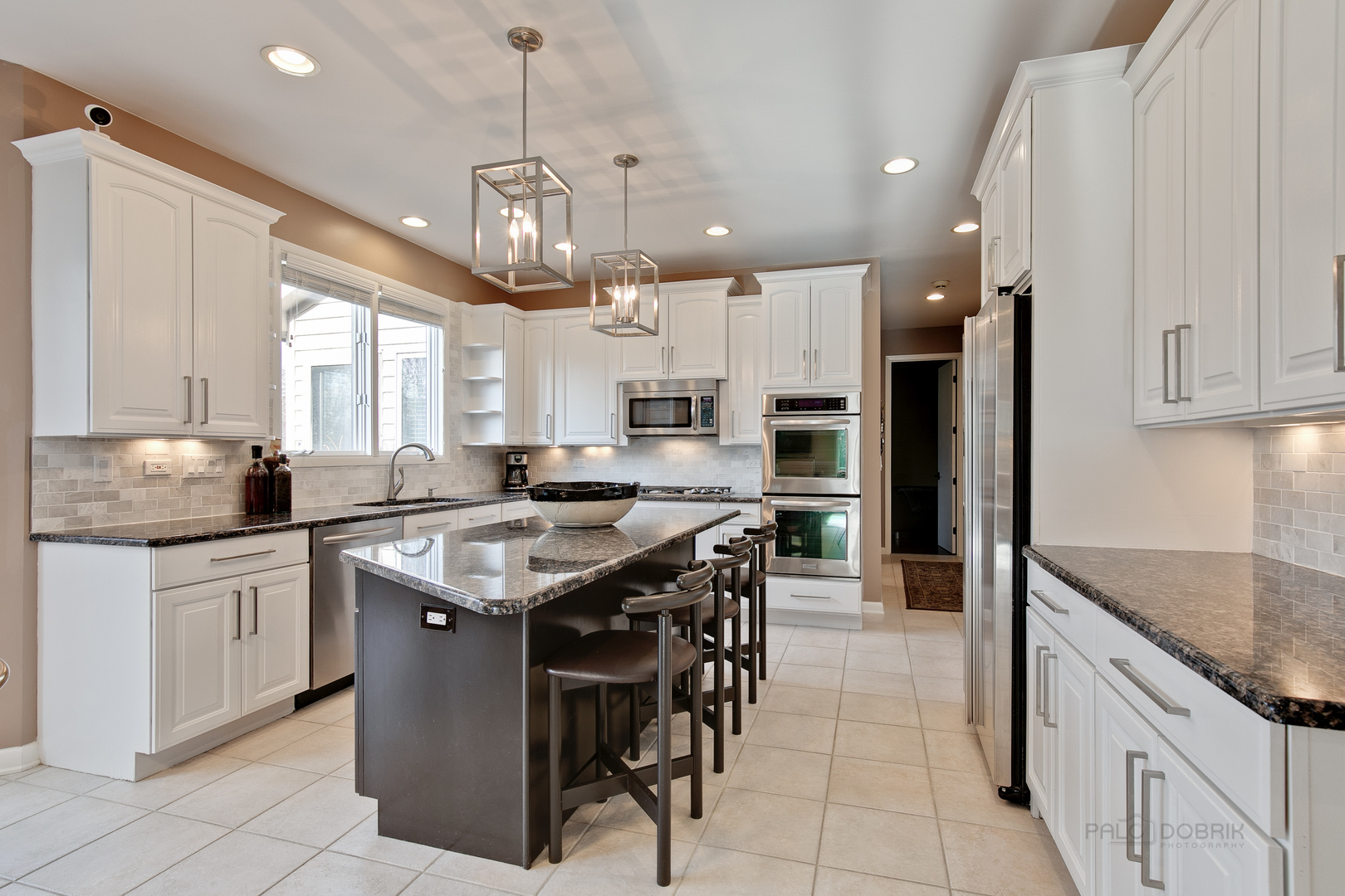 2023 Sheridan Road Buffalo Grove, IL 60089 - Photo 9 of 45