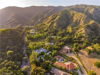 $3,998,000 | 1051 Oak Canyon Lane, Glendora, CA 91741