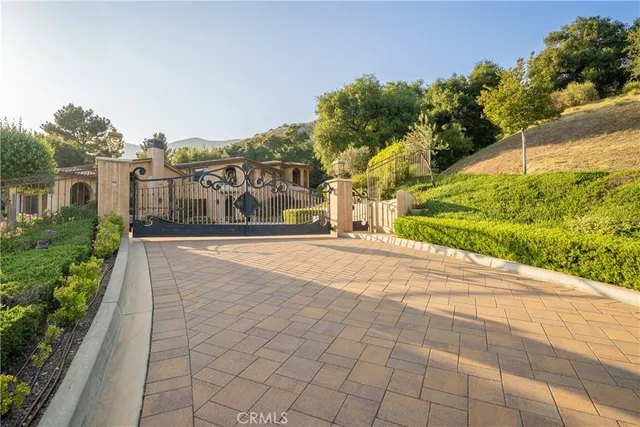 $3,998,000 | 1051 Oak Canyon Lane, Glendora, CA 91741