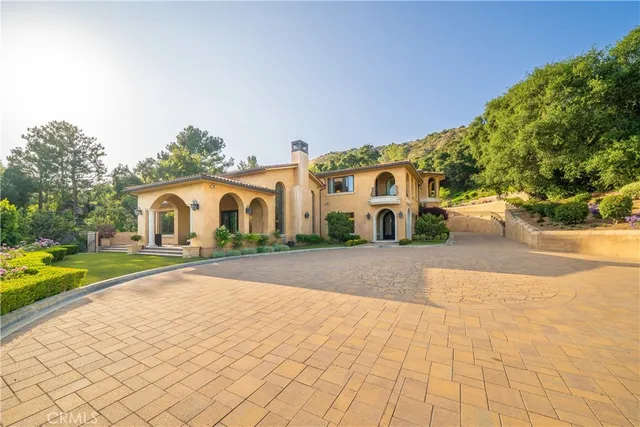 $3,998,000 | 1051 Oak Canyon Lane, Glendora, CA 91741