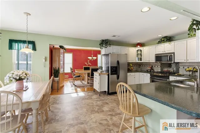 $760,000 | 12 Madison Drive, Helmetta, NJ 08828