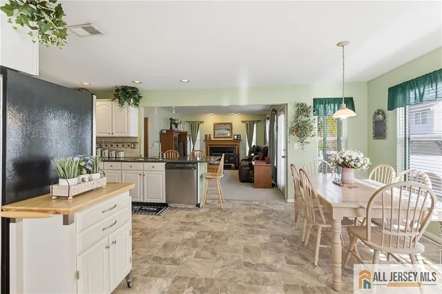 $760,000 | 12 Madison Drive, Helmetta, NJ 08828