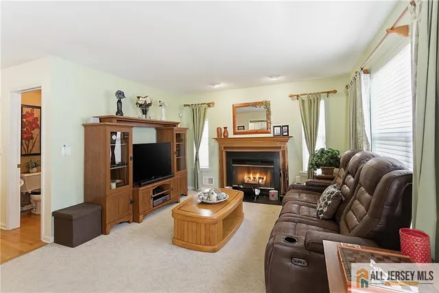 $760,000 | 12 Madison Drive, Helmetta, NJ 08828