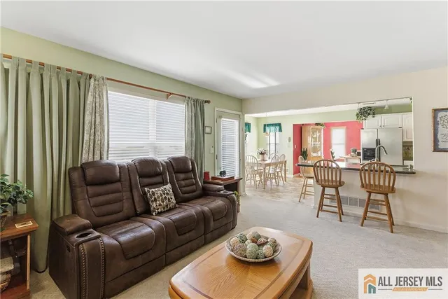 $760,000 | 12 Madison Drive, Helmetta, NJ 08828