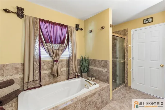 $760,000 | 12 Madison Drive, Helmetta, NJ 08828