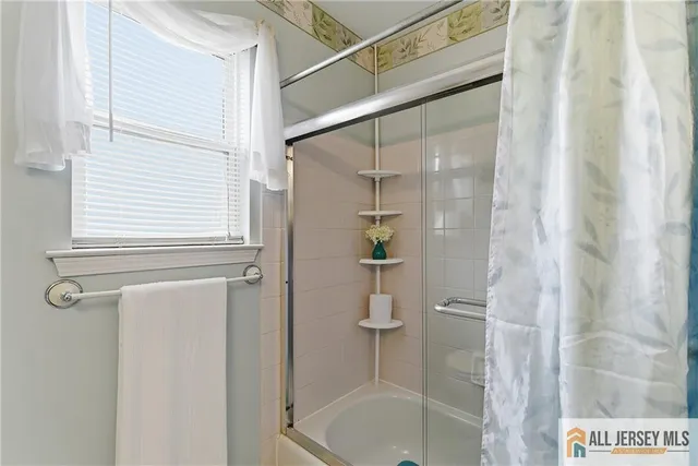 $760,000 | 12 Madison Drive, Helmetta, NJ 08828