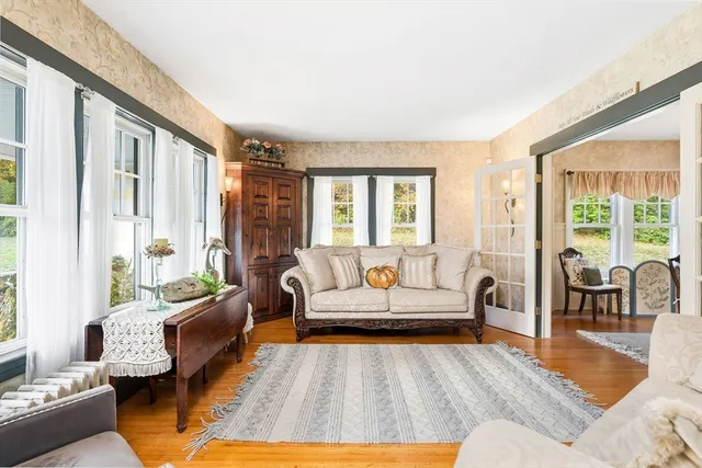 $638,000 | 840 Fisher Road, Fitchburg, MA 01420