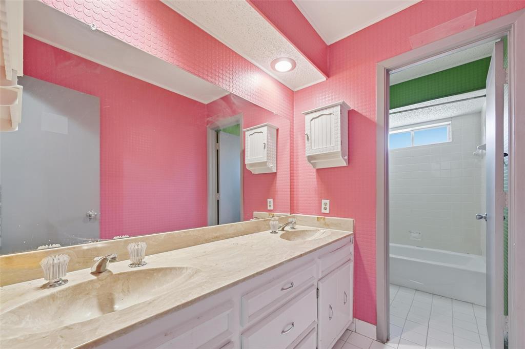 3421 Cross Bend Road Plano, TX 75023 - Photo 13 of 17