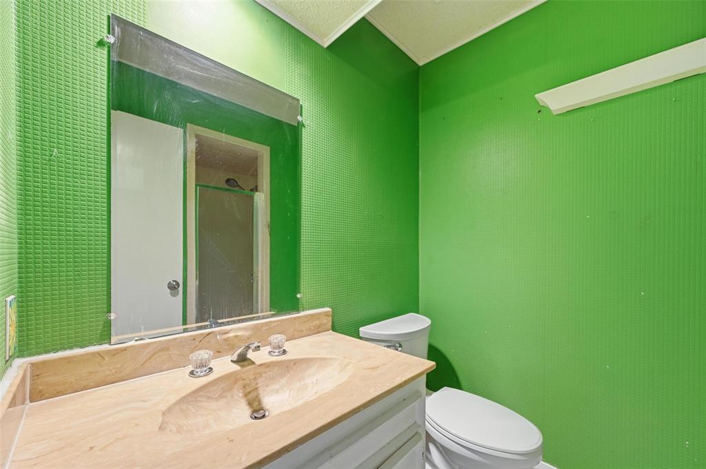 3421 Cross Bend Road Plano, TX 75023 - Photo 7 of 17