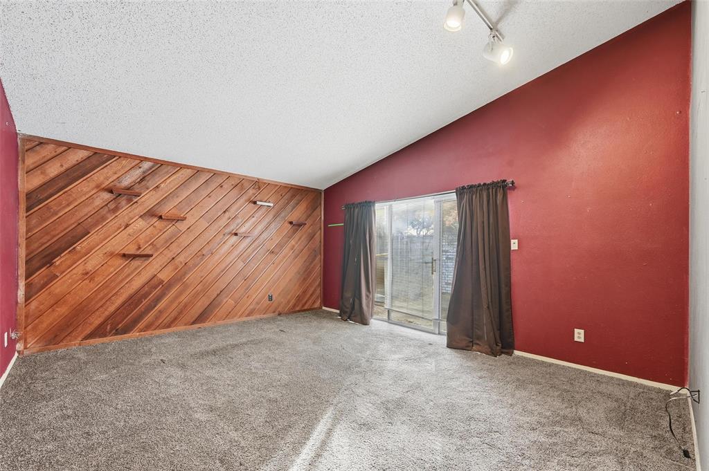 3421 Cross Bend Road Plano, TX 75023 - Photo 9 of 17