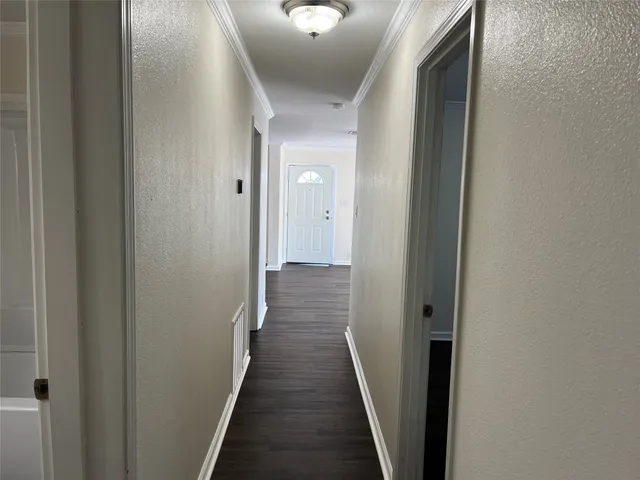 $1,650 | 1007 Rose Lane, Eagle Lake, TX 77434