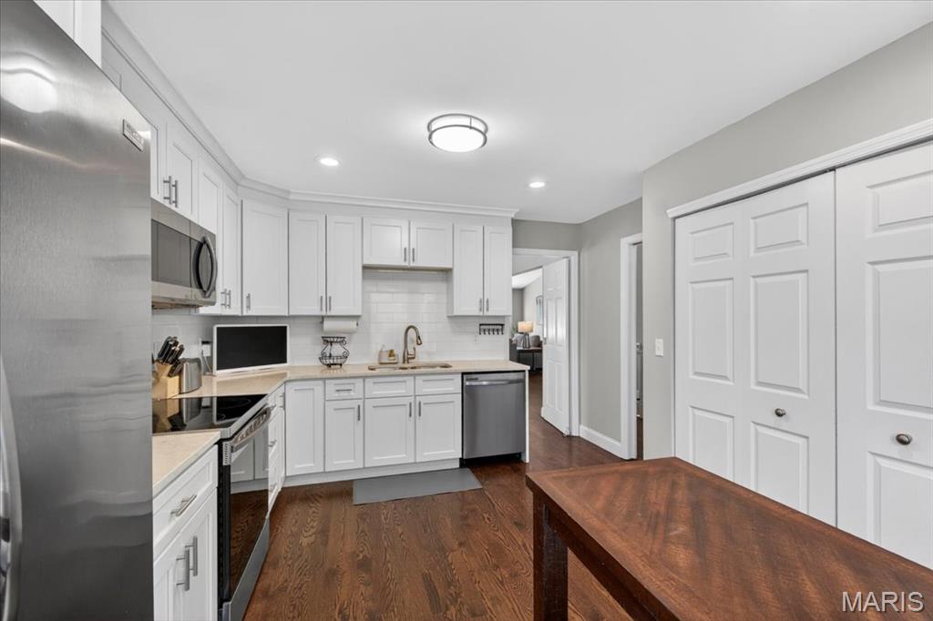 15810 Harris Ridge Court Chesterfield, MO 63017 - Photo 19 of 70