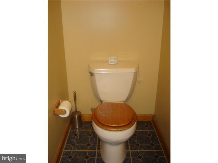 3308 Lester Road Philadelphia, PA 19154 - Photo 22 of 25 Half Bath