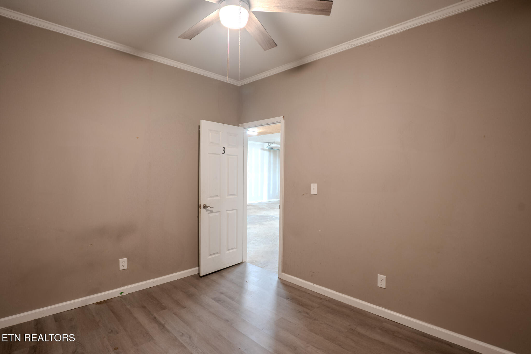 835 East Lincoln Road Alcoa, TN 37701 - Photo 12 of 43 DSC09640-HDR