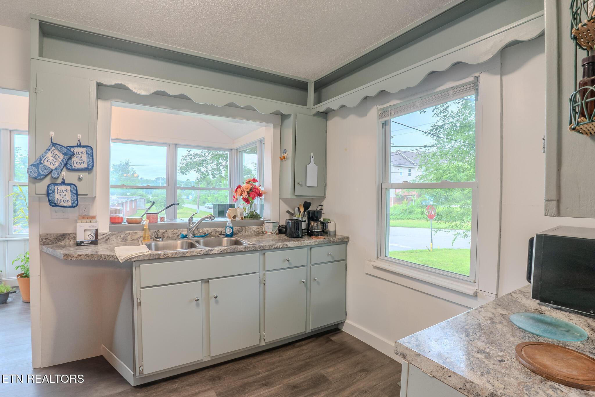 835 East Lincoln Road Alcoa, TN 37701 - Photo 18 of 43 DSC09799-HDR