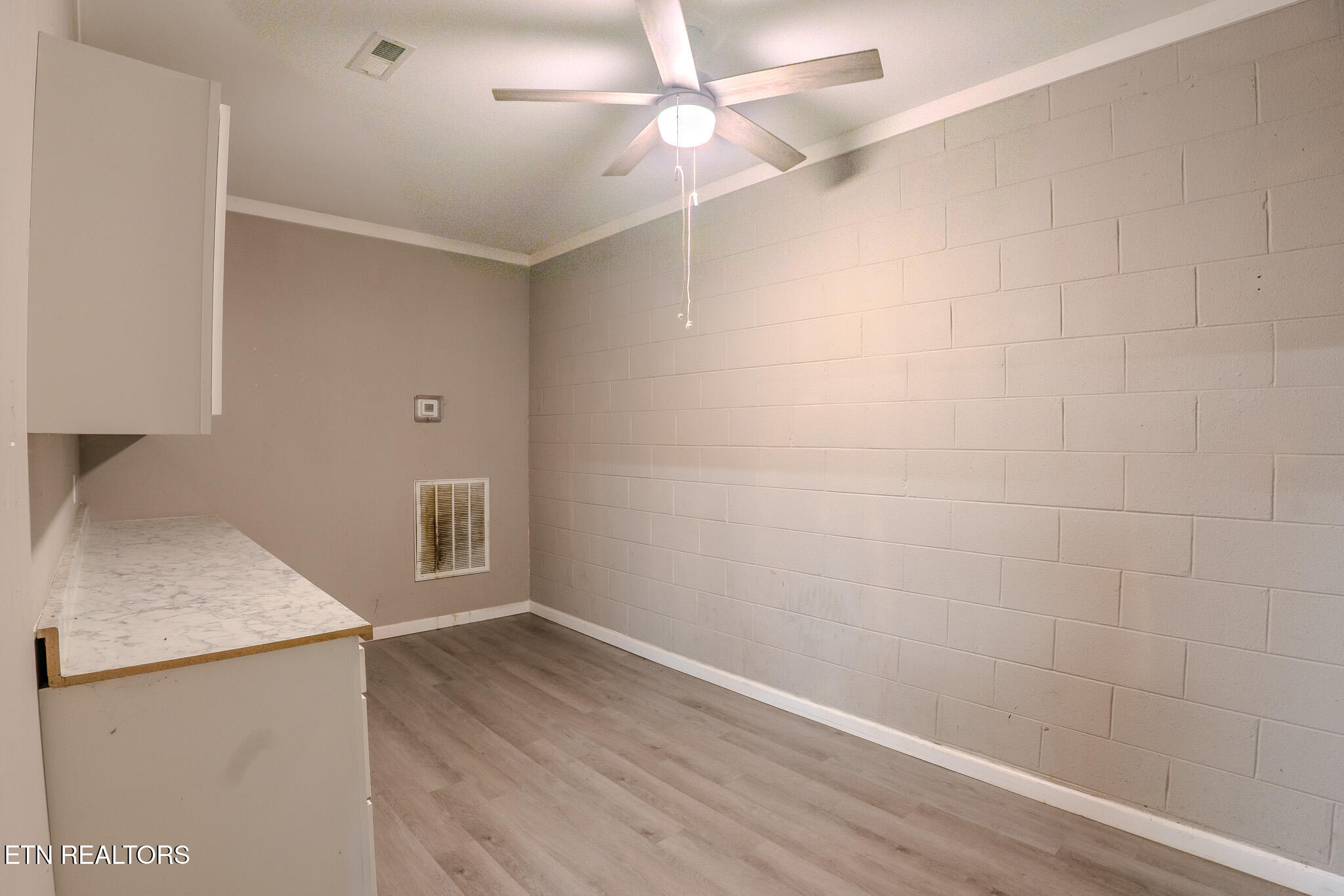 835 East Lincoln Road Alcoa, TN 37701 - Photo 23 of 43 DSC09775-HDR