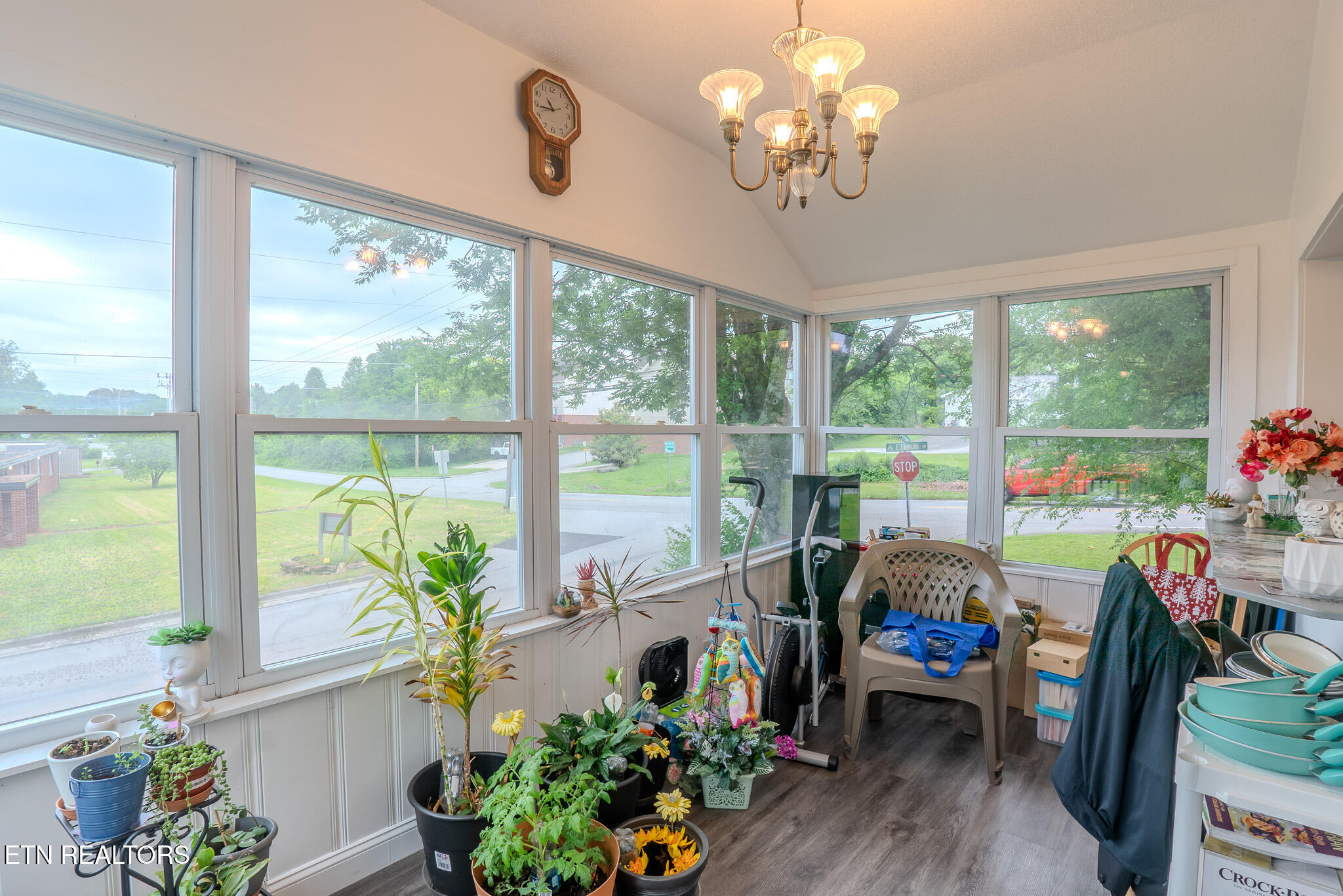 835 East Lincoln Road Alcoa, TN 37701 - Photo 3 of 43 DSC09823-HDR