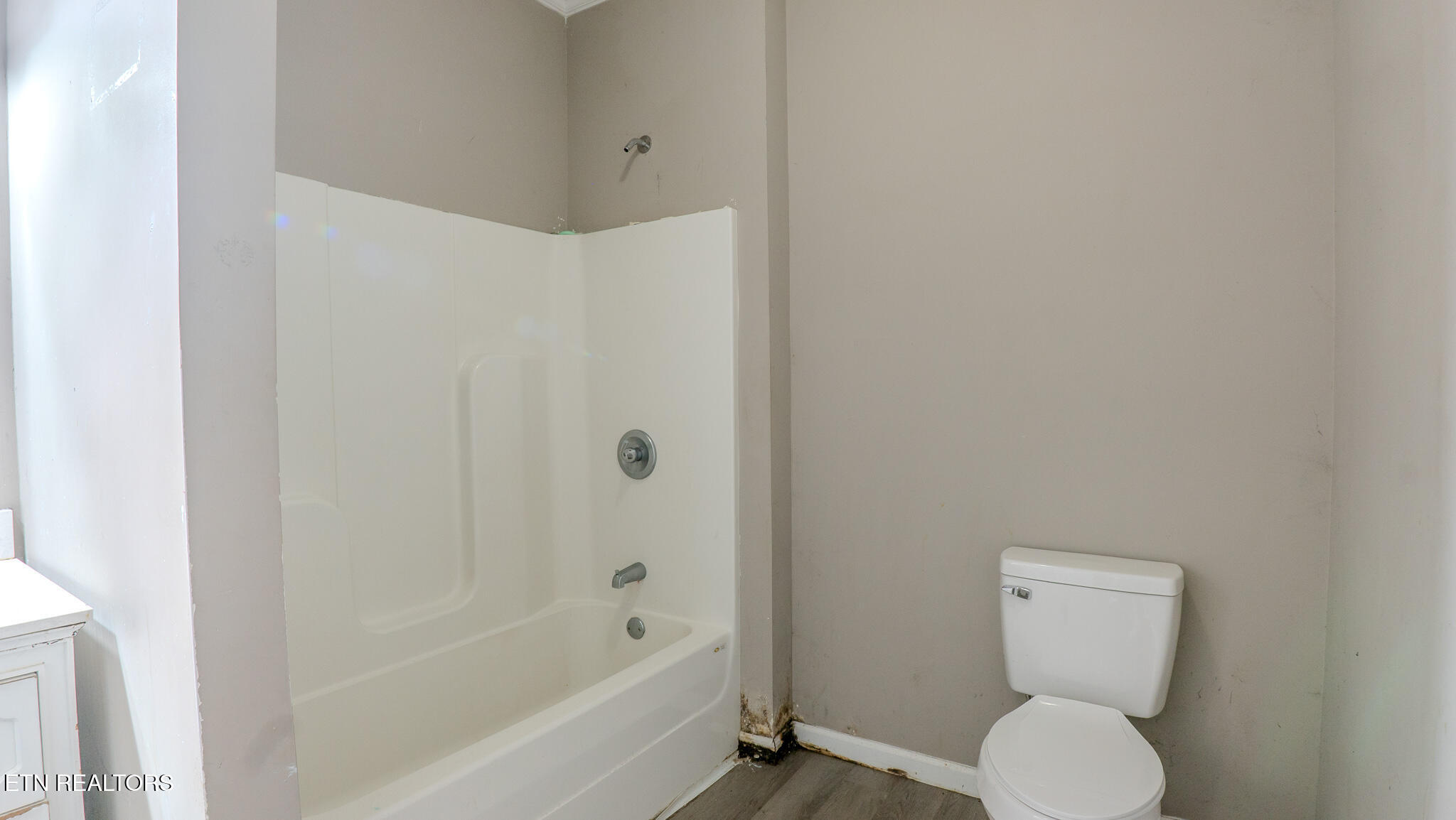 835 East Lincoln Road Alcoa, TN 37701 - Photo 31 of 43 DSC09758