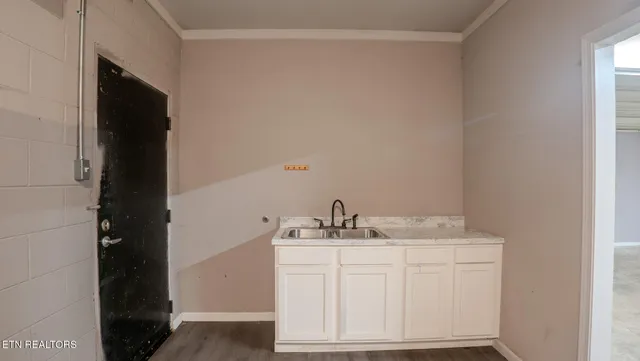 $499,900 | 835 East Lincoln Road, Alcoa, TN 37701