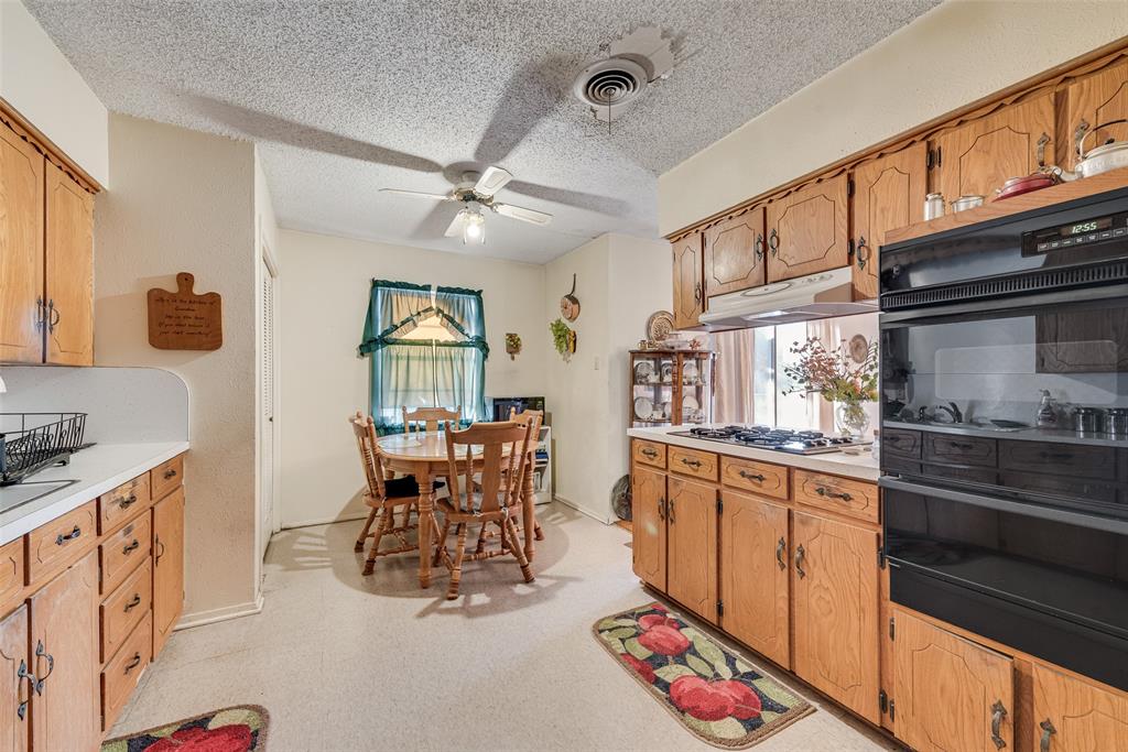 110 Hackberry Street Lancaster, TX 75146 - Photo 14 of 31