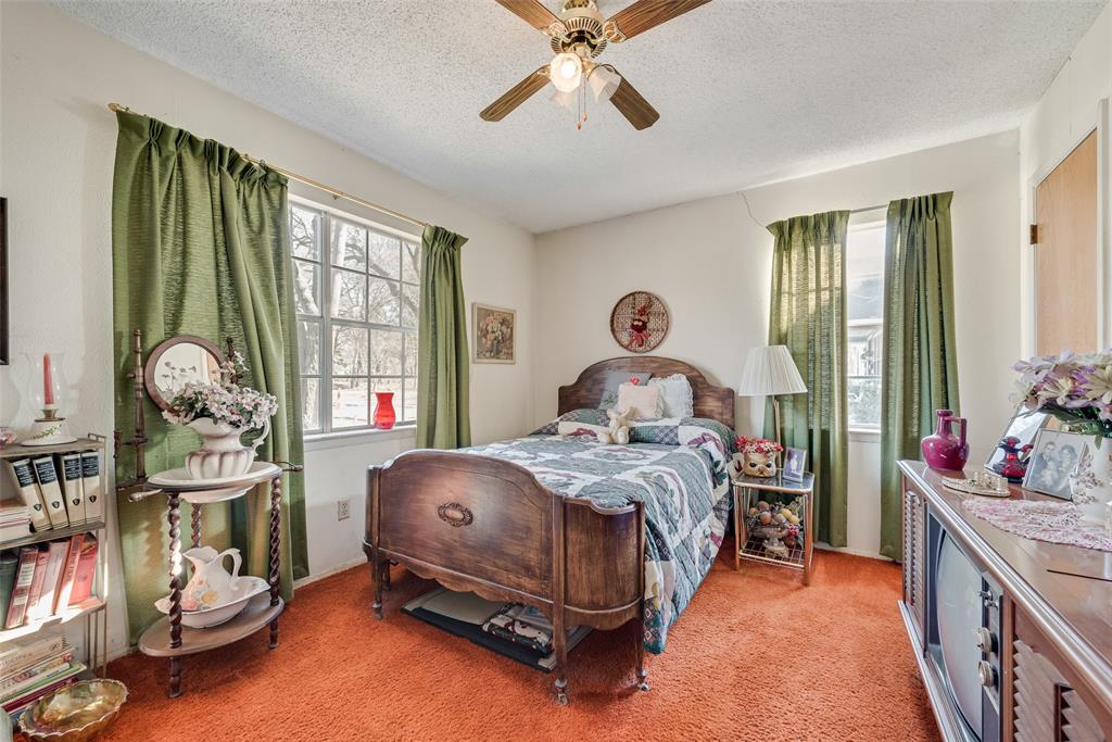 110 Hackberry Street Lancaster, TX 75146 - Photo 26 of 31