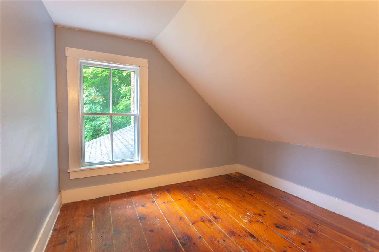 84 Drake Hill Road Strafford, NH 03884 - Photo 20 of 35