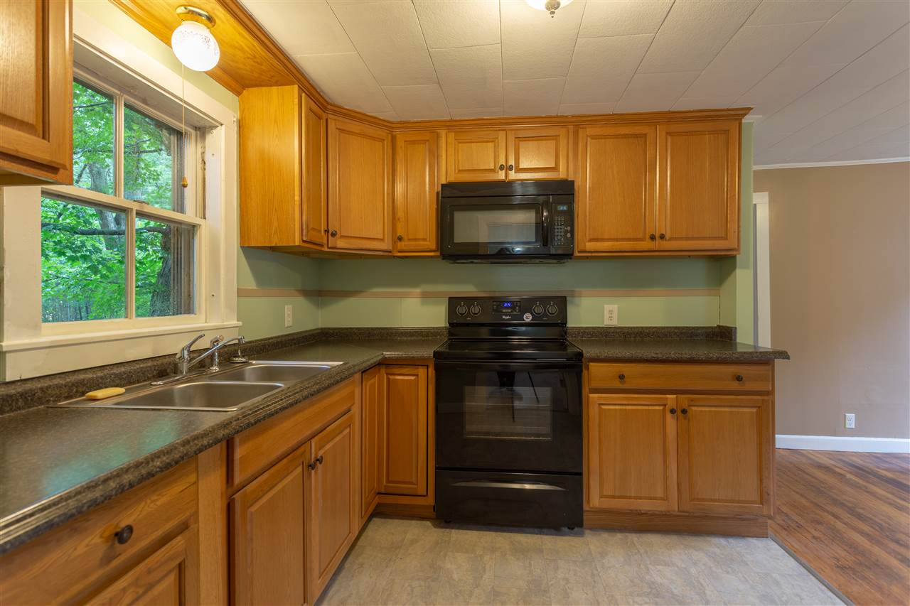 84 Drake Hill Road Strafford, NH 03884 - Photo 3 of 35