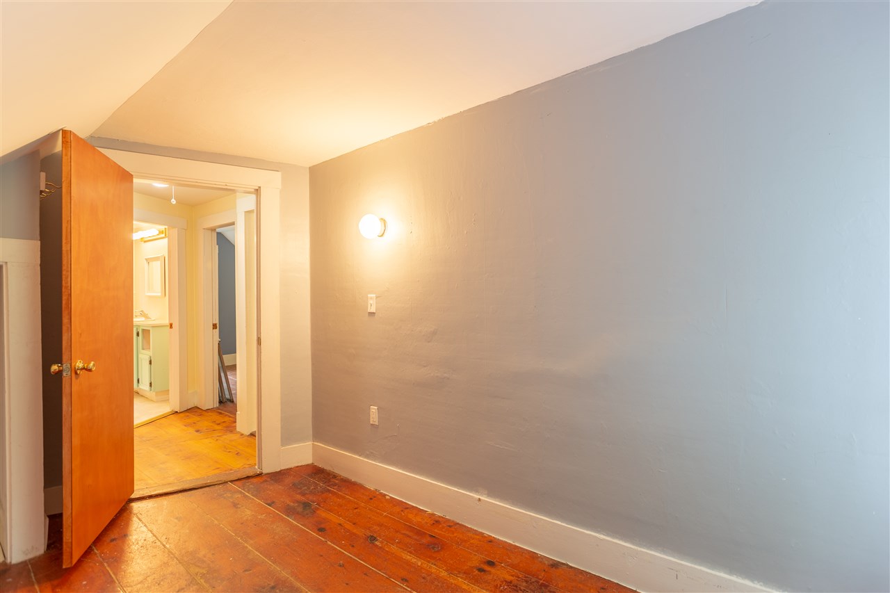 84 Drake Hill Road Strafford, NH 03884 - Photo 21 of 35