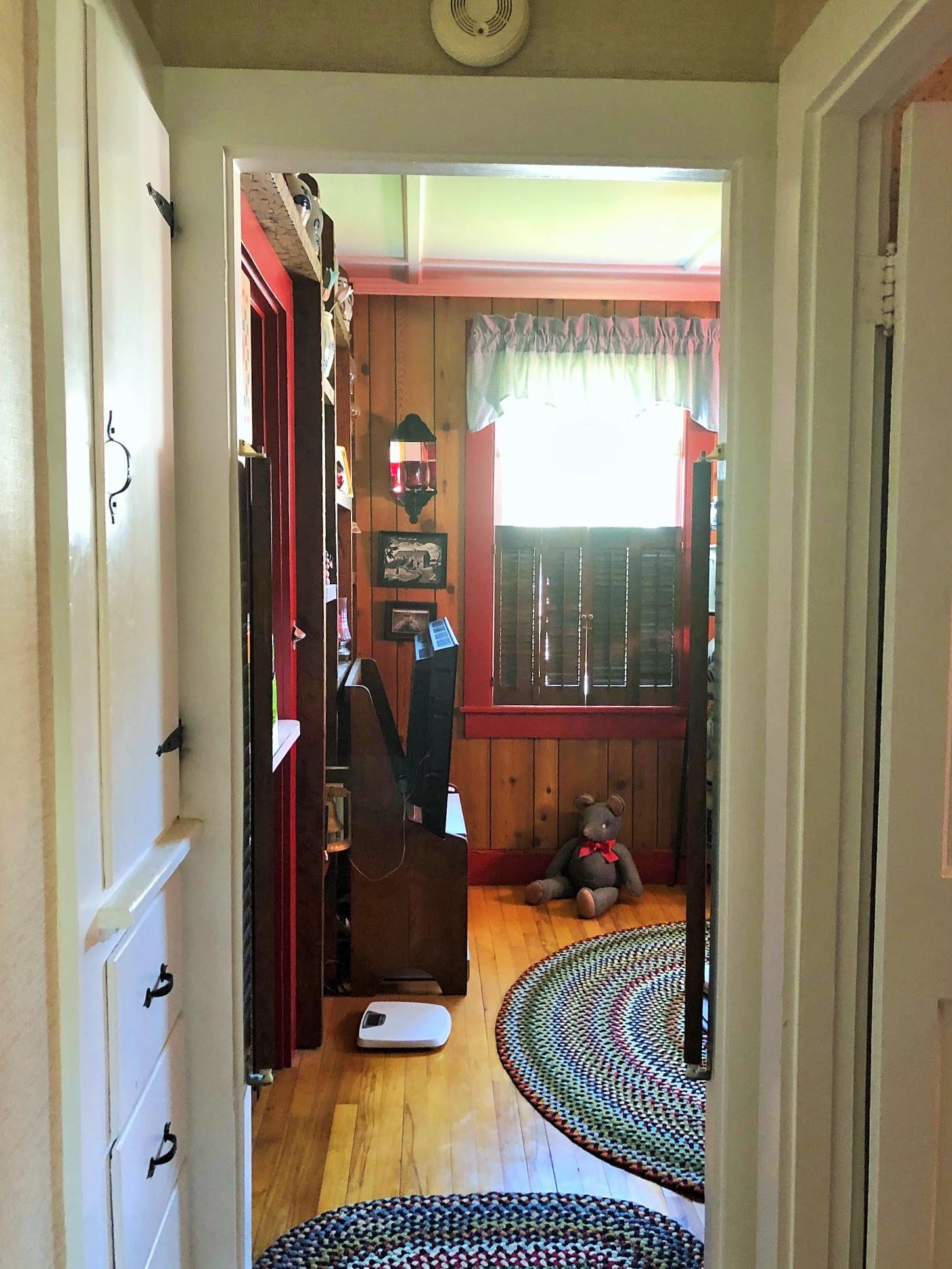 147 1st Rangeway Waterville, ME 04901 - Photo 16 of 26 Master to Den