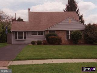 32 Hunt Road Levittown, PA 19056 - Photo 1 of 1 Gallery Image 1