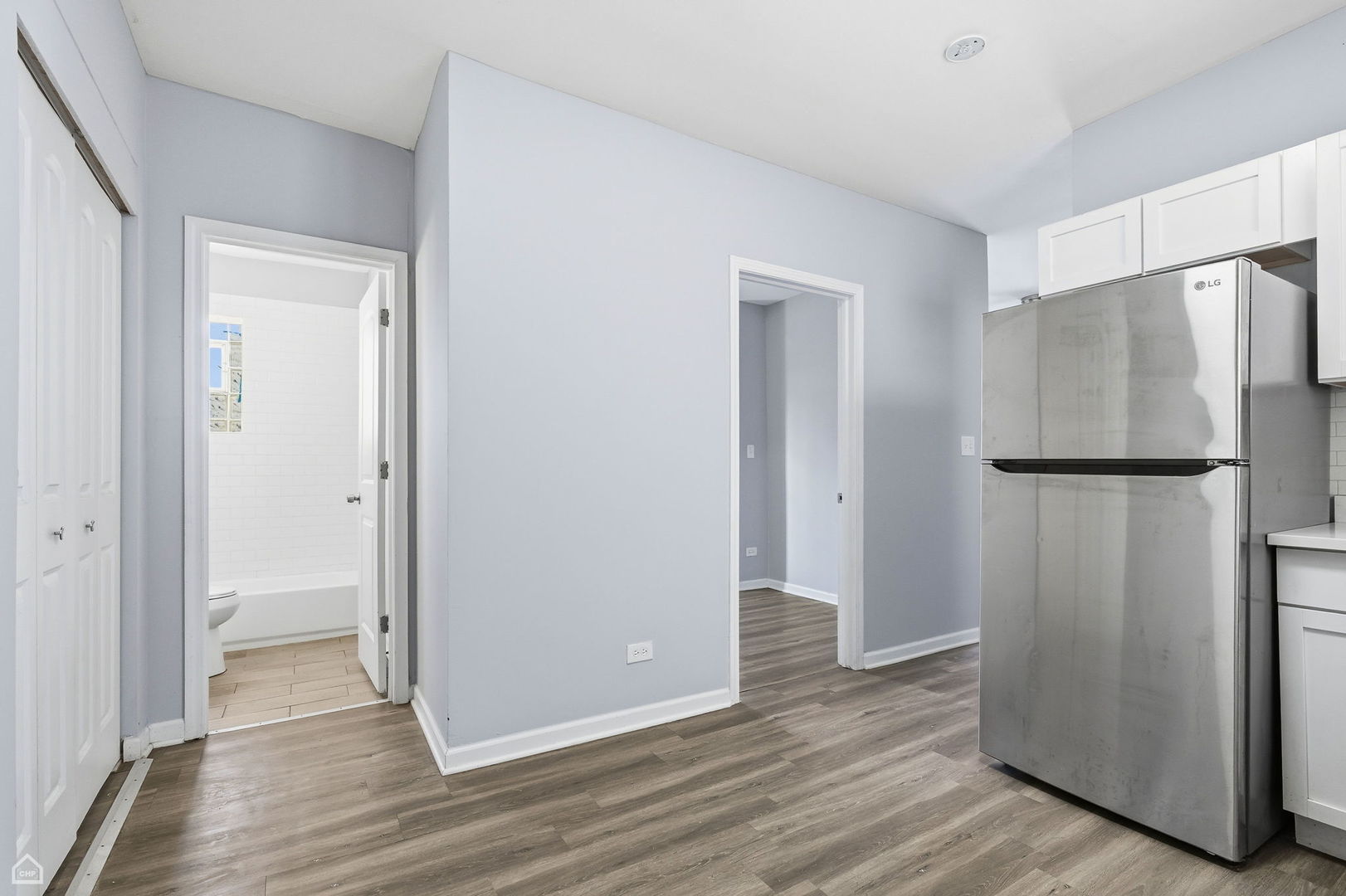 16 East 118th Place, Unit 1F Chicago, IL 60628 - Photo 5 of 14