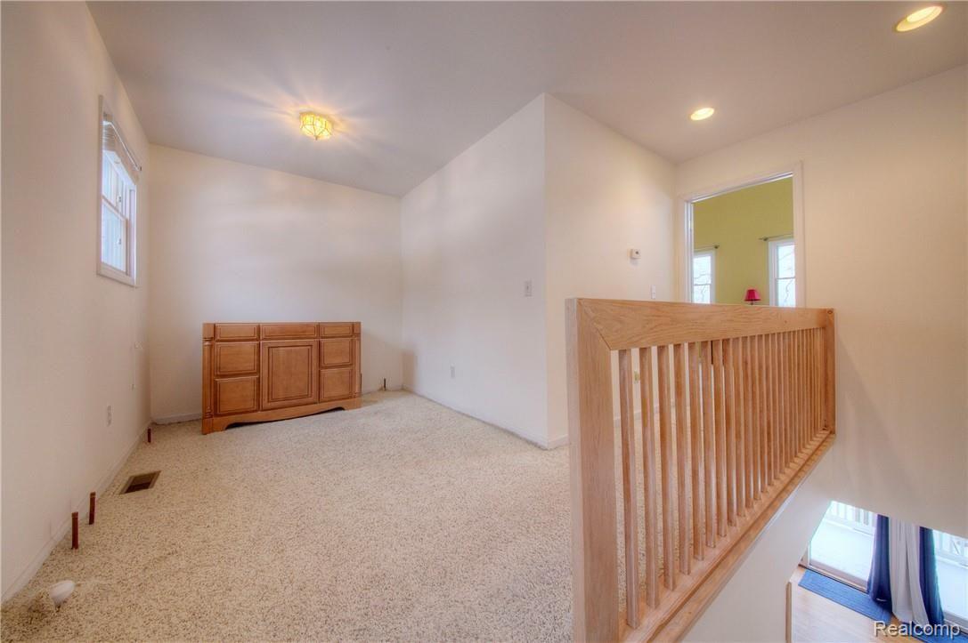 3276 Rush Lake Road Pinckney, MI 48169 - Photo 23 of 48 930A3760_1_2.jpg