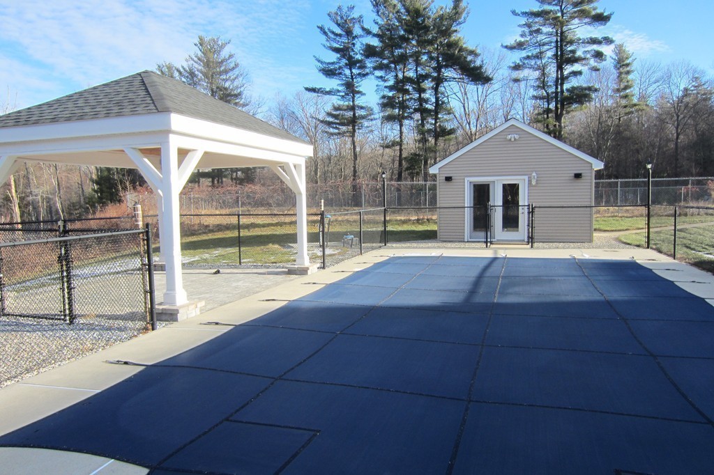 8 Chelsie Way Charlton, MA 01507 - Photo 23 of 30