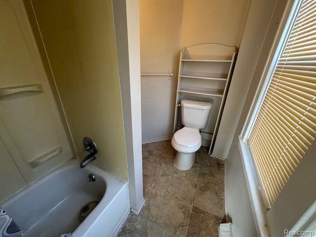 16851 Stephens Road Eastpointe, MI 48021 - Photo 9 of 18 Gallery Image 9