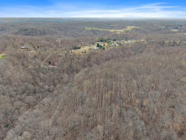 $498,000 | 997 Pack Road, White Bluff, TN 37187