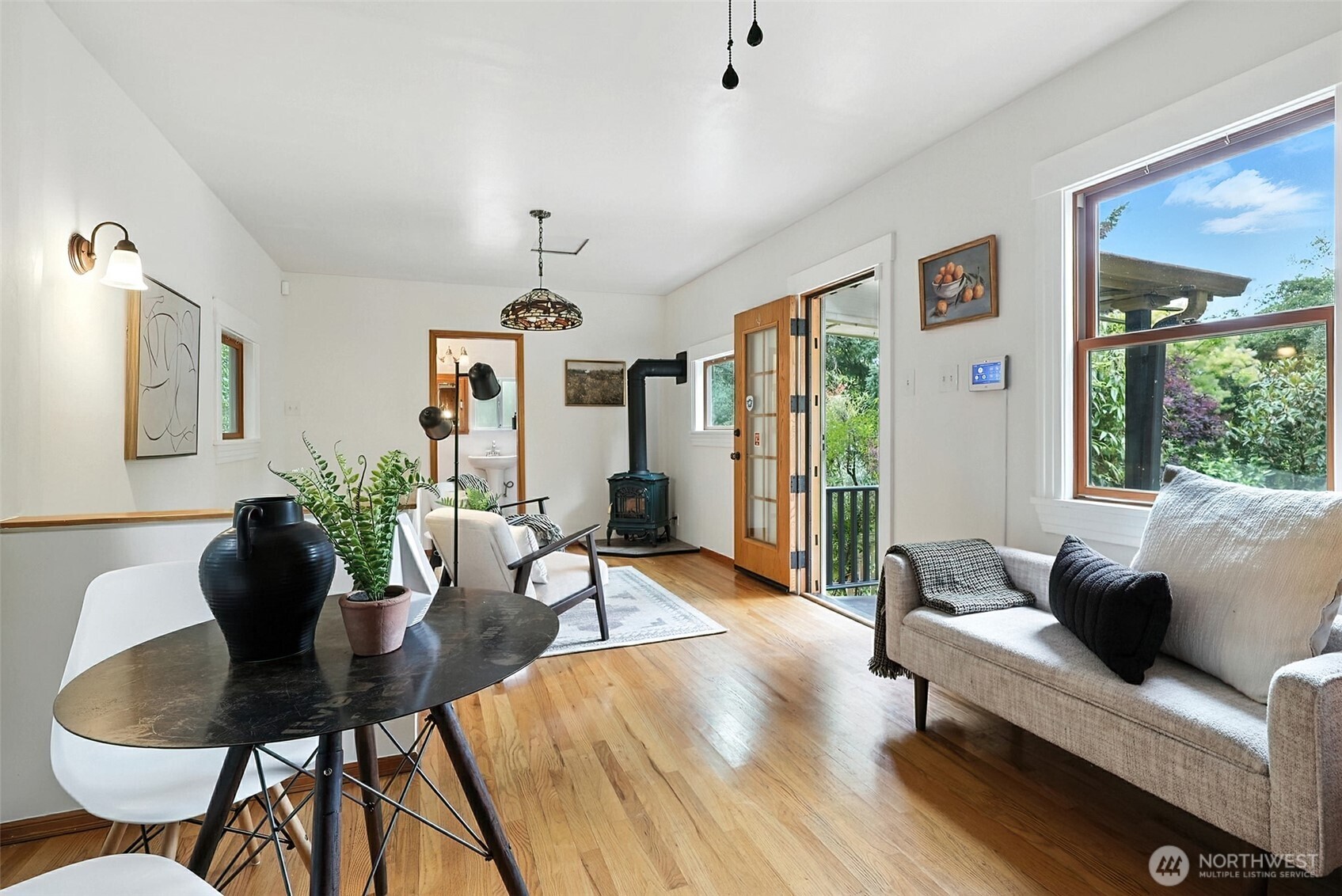 3647 Renton Avenue South Seattle, WA 98108 - Photo 11 of 39