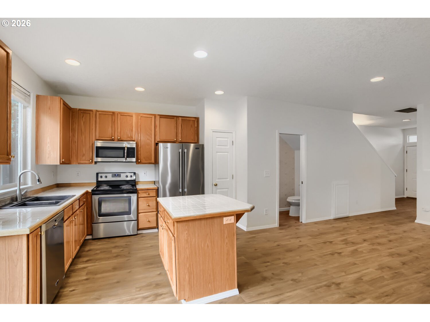 18691 Southwest Stubblefield Way Beaverton, OR 97003 - Photo 13 of 32 Kitchen