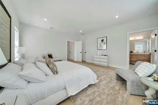 $8,195 | 15 Davis Drive, Englewood Cliffs, NJ 07632