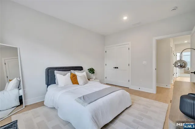 $8,195 | 15 Davis Drive, Englewood Cliffs, NJ 07632