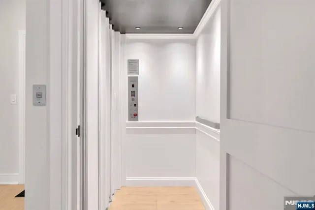 $8,195 | 15 Davis Drive, Englewood Cliffs, NJ 07632